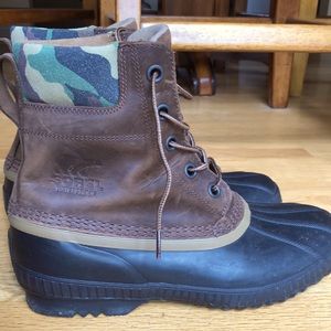 Men’s Sorel Cheyenne II sz 11 boots